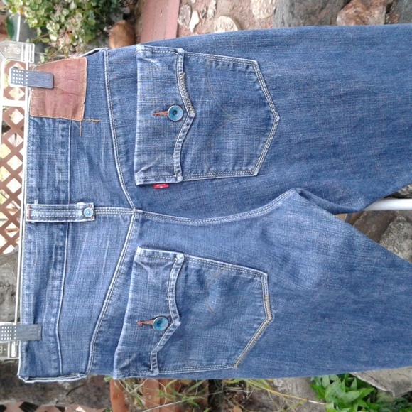 Levi Strauss distressed blue 34-32 - Picture 2 of 13